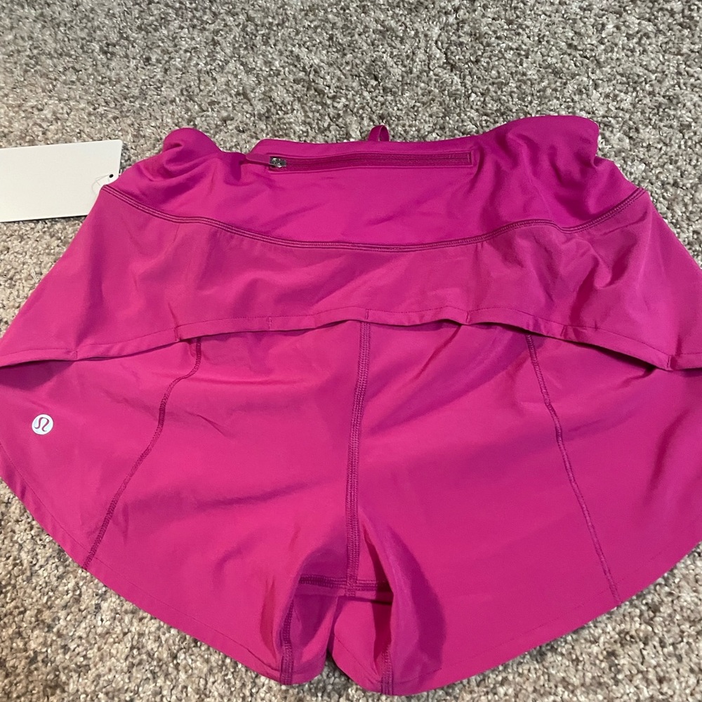 NWT Lululemon Speed Up Mid Rise 4 Inch Lined Shorts in Ripened Raspberry